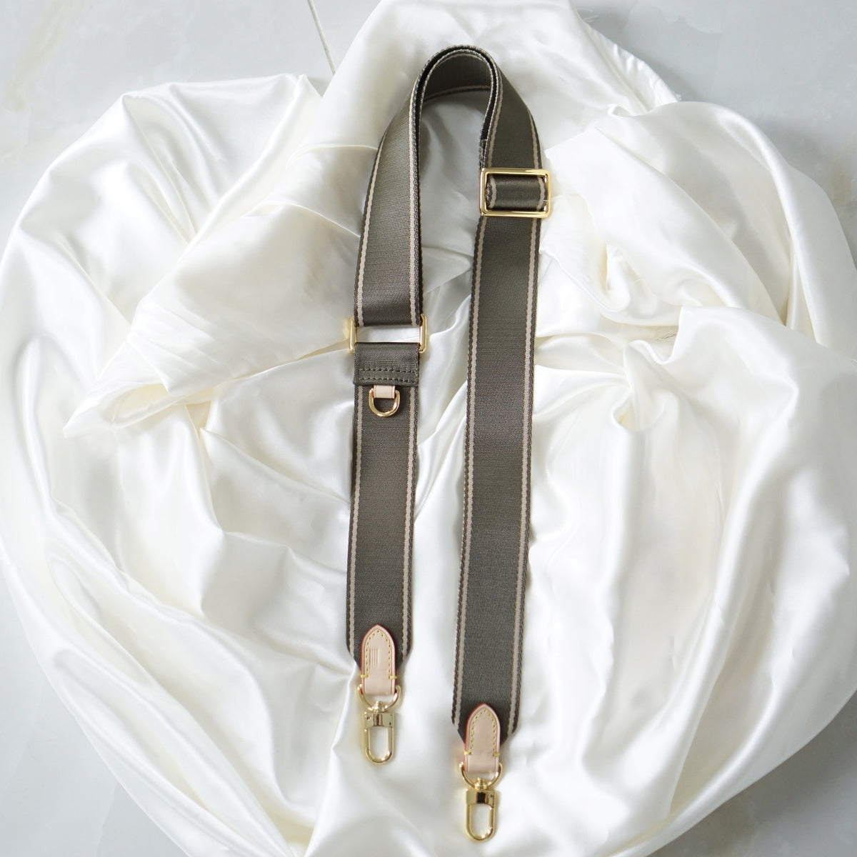 Louis vuitton handbag strap replacement online