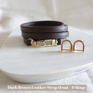 Luxegarde’s D Rings are perfect for converting small leather goods that don’t have existing metal loops to clip on chains, but do have e.g. a leather tab onto which the D Rings can be attached. Suitable for Louis Vuitton Cosmetic Pouch, Nice Nano, Mini Nano etc. Customise with a leather strap!