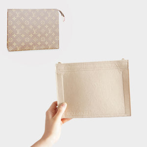 Luxegarde's Louis Vuitton Toiletry Pouch 26 Bag Shaper / Organizer allows you to convert the Louis Vuitton Toiletry Pouch 26 into a crossbody bag, maintain the shape and prevent keys and pens from marking the interior. You can add one of Luxegarde's straps to the Toiletry Pouch 26 felt insert to complete the look!