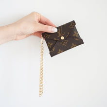 Load image into Gallery viewer, Luxegarde&#39;s Louis Vuitton Kirigami Pochette Bag Organizer Set allows you to turn the pouch into a crossbody bag or wristlet and will help to maintain the shape of the purse. We measure and design our Bag Organizer Inserts from scratch to ensure a perfect fit. Free Shipping Australia wide