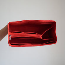 Load image into Gallery viewer, Luxegarde&#39;s Louis Vuitton Onthego MM tote Bag Organizer will help to maintain the shape of the purse and allow you to better organize your bag. We measure and design our Bag Organizer Inserts from scratch to ensure a perfect fit. Free Shipping Australia wide
