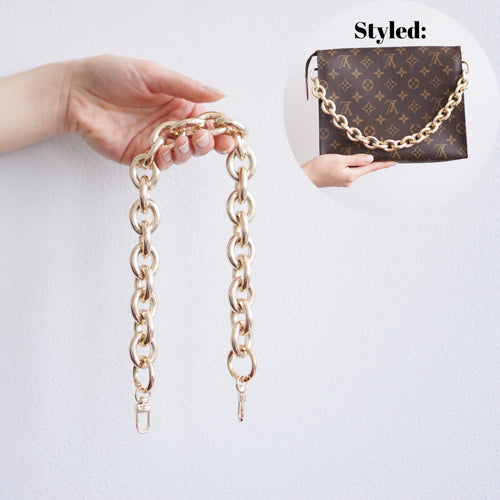 Our Chunky Oval Gold Chain Strap is the perfect accessory to customise your existing bags (eg Louis Vuitton Mini Pochette Accessoires, Pochette Metis, Speedy, Chanel Classic Flap) or convert your favourite SLG into a bag (eg Toiletry 26).