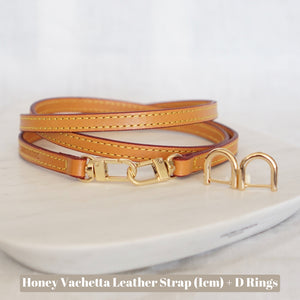 Luxegarde’s D Rings are perfect for converting small leather goods that don’t have existing metal loops to clip on chains, but do have e.g. a leather tab onto which the D Rings can be attached. Suitable for Louis Vuitton Cosmetic Pouch, Nice Nano, Mini Nano etc. Customise with a leather strap!